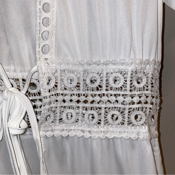 Crochet Trim Swimsuit Cover-Up in White ~ Brand New M - Picture 7 of 9